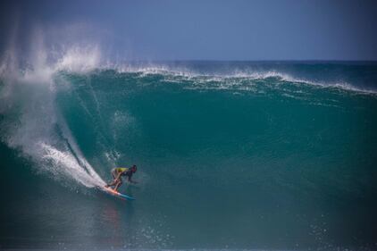 Triple Crown of Surfing, prima grande giornata di surf alle Hawaii 9