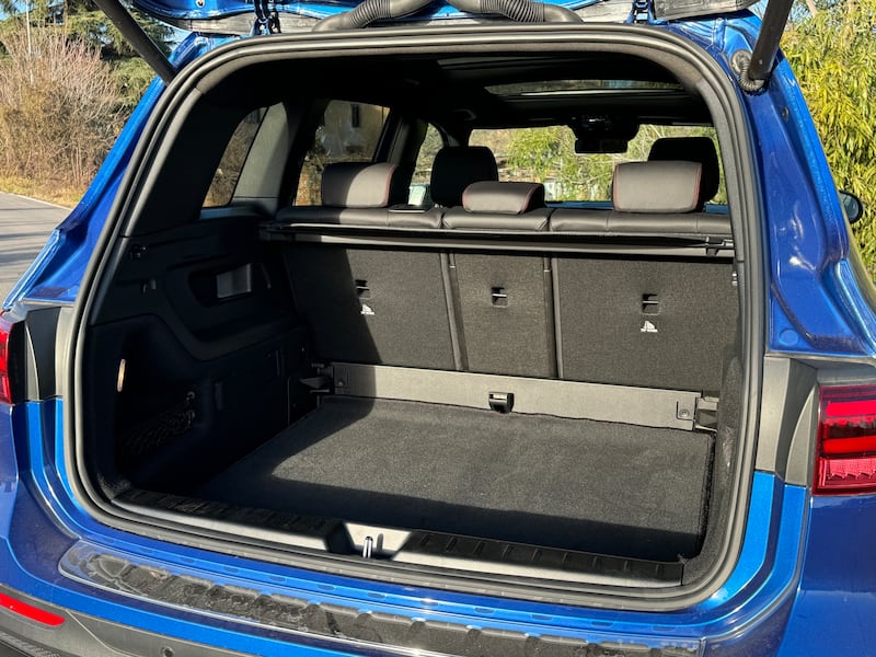 Mercedes GLB 2024: guarda la gallery del suv tedesco premium 14