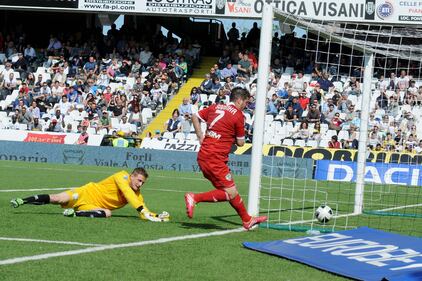 Sodinha, il goleador con la pancia 6