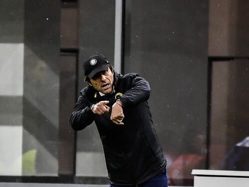 Luci spente a San Siro. L'Inter è fuori