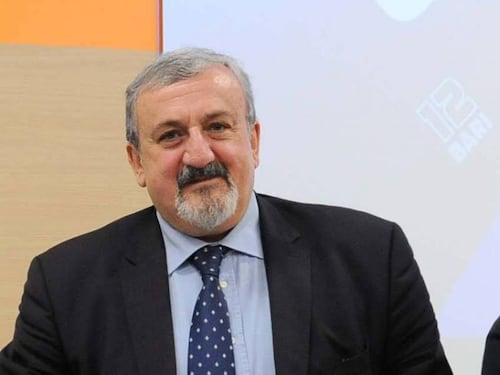 Michele, il furbo "populista istituzionale" campione di trasformismi e sfacciataggine