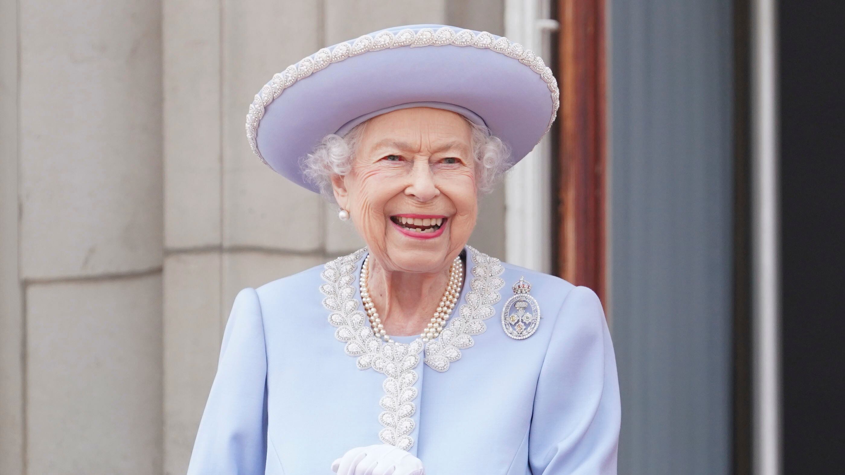 Meghan e le tensioni con Elisabetta II: ecco cosa disse la regina al funerale di Filippo
