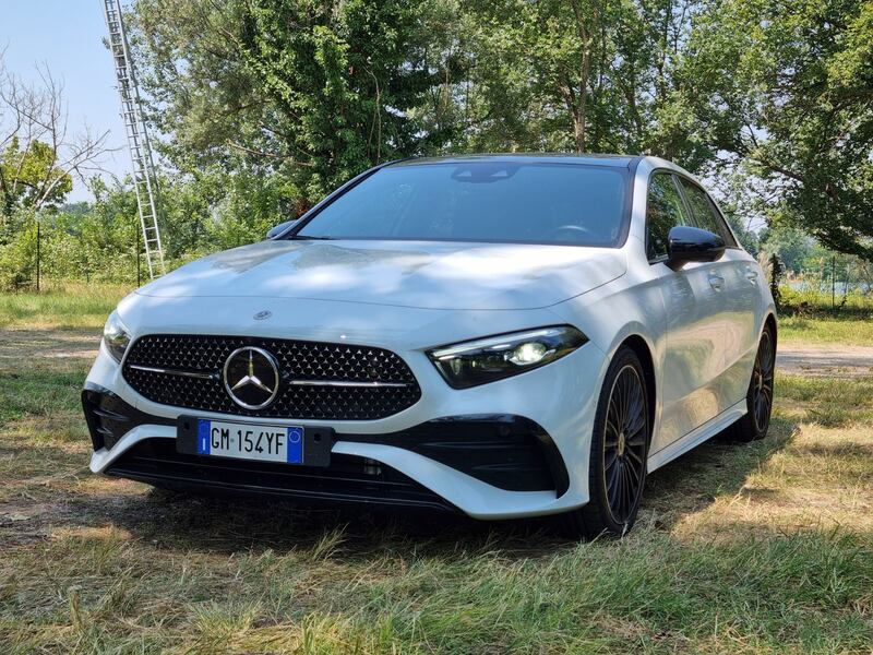 Mercedes Classe A 180d: guarda la gallery della berlina premium 4