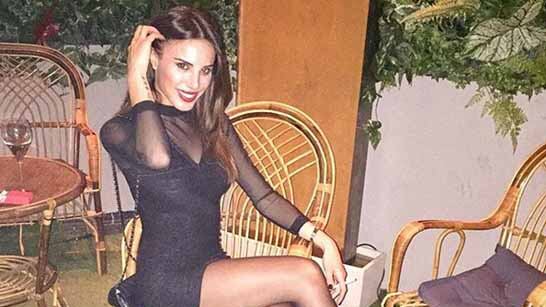 Ilaria D'Alessio, in posa sexy su Instagram: "Gigi non fa solo le canzoni belle"