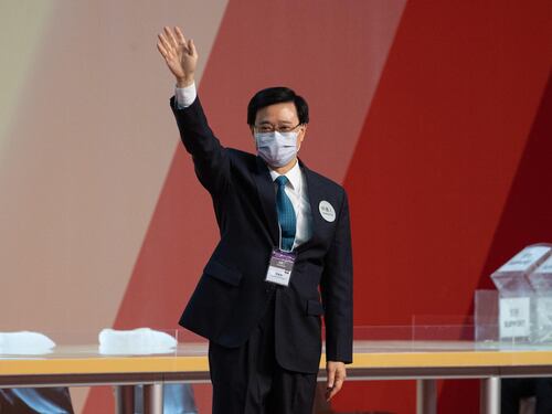 Elezioni farsa a Hong Kong, la condanna di Bruxelles