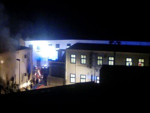 Lampedusa, incendio in un centro migranti