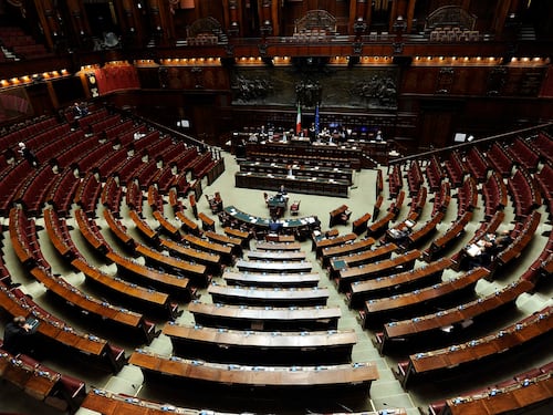 Parlamento in vacanza: i nostri politici in ferie fino all’11 settembre