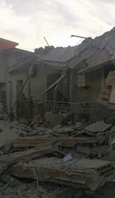 Saviano, i resti della palazzina crollata: un cumulo di macerie 4
