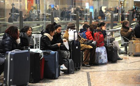 Blitz alla stazione di Bologna: treni in ritardo 6