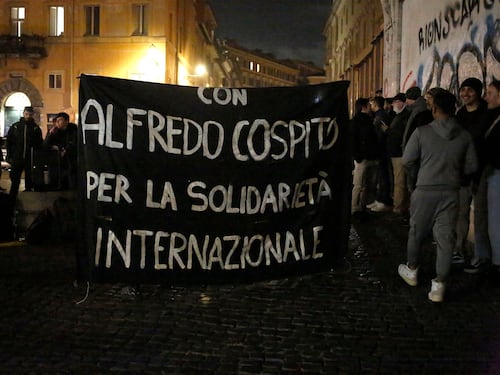 Bocciati i ricorsi di Cospito. "Conosce i rischi del digiuno"
