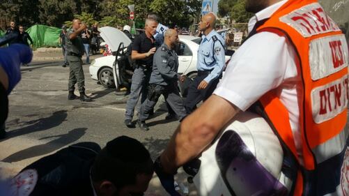 Gerusalemme, attacco contro civili alla fermata della metro 6
