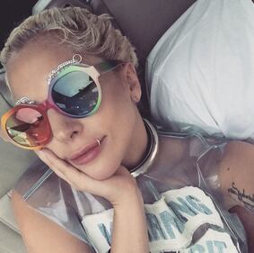 Lady Gaga, nude look bollente verso Perugia 22