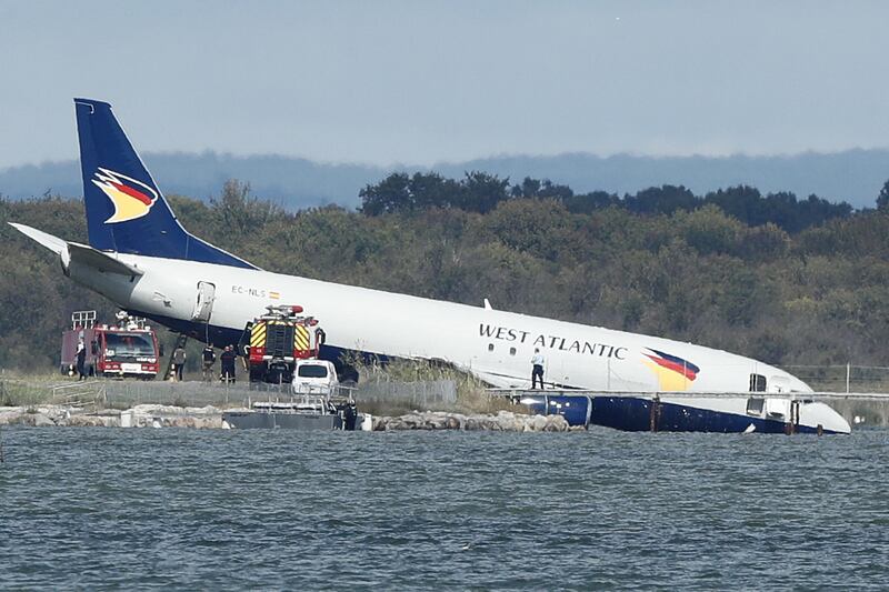 incidente aereo a Montpellier: cargo Boeing 737 esce di pista poco dopo l'atterraggio 2