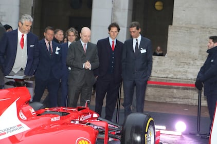 La Rossa in Piazza Affari 10