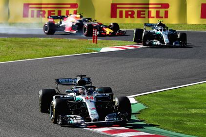 Formula Uno, Hamilton in trionfo a Suzuka: le immagini del gp del Giappone 16