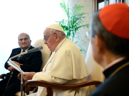 Pedofilia, Papa in campo contro gli abusi sessuali: "Deturpano la nostra testimonianza"