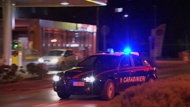 Prende a cinghiate i passanti, poi dice di essere dell'Isis: fermato marocchino