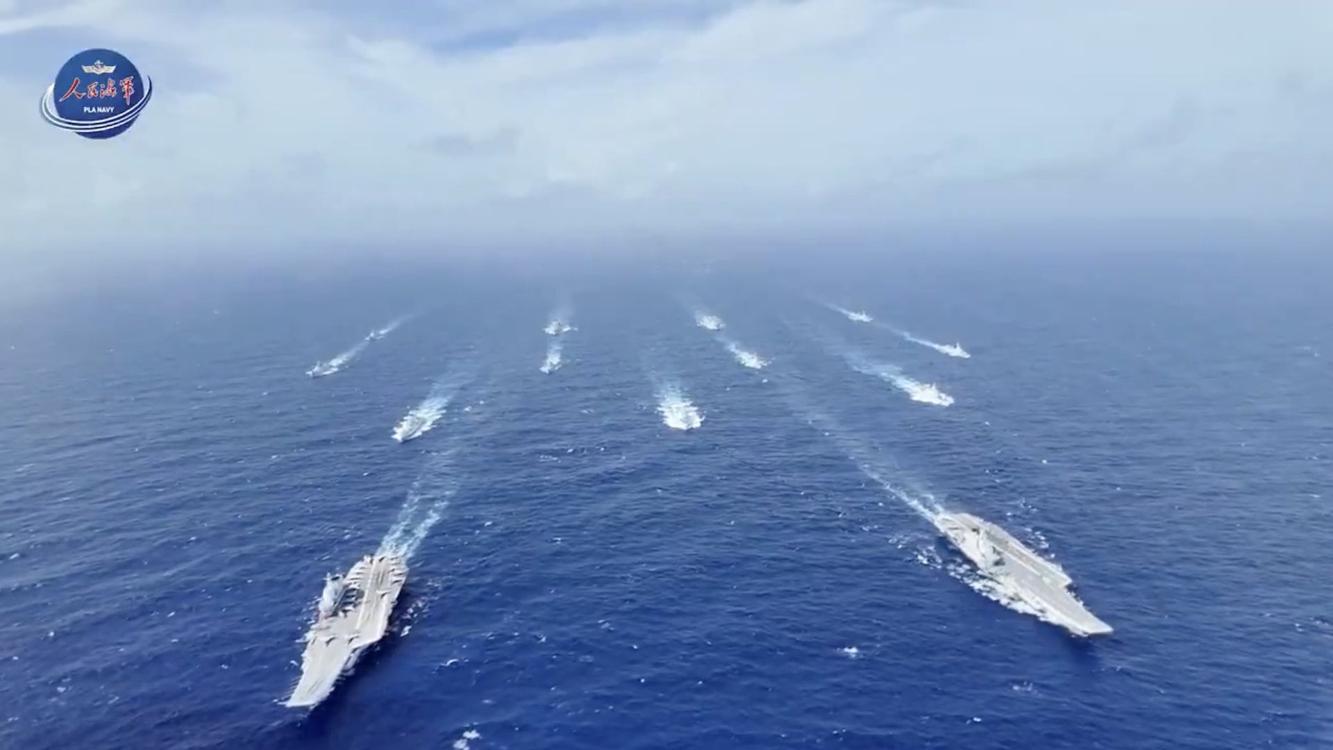 Manovre militari, navi e aerei da combattimento: così la Cina mostra i muscoli nel Pacifico