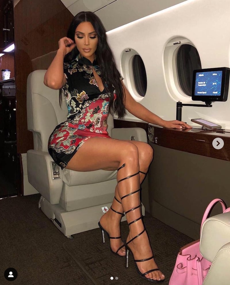 Kim Kardashian, hot in rosa su Instagram 10