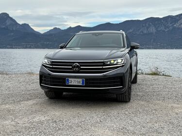 Nuova Volkswagen Touareg 2024, guarda la gallery del nuovo SUV  2