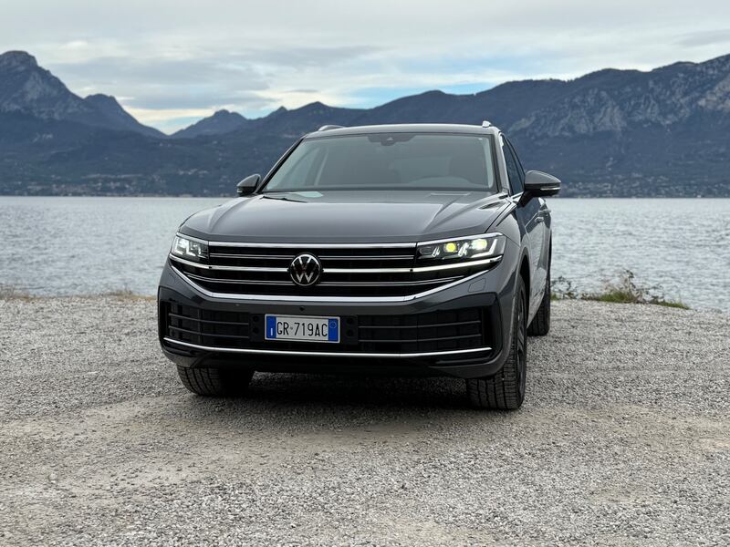 Nuova Volkswagen Touareg 2024, guarda la gallery del nuovo SUV  2