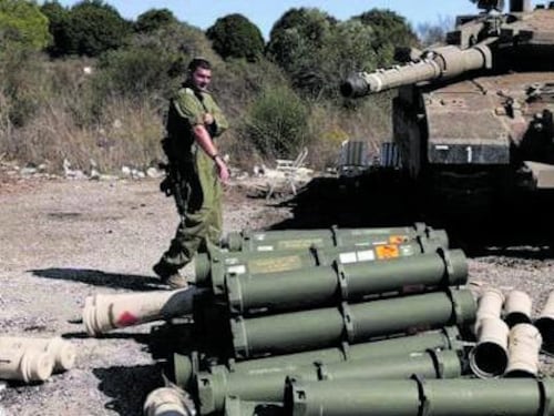 Dagli Usa 2,8 miliardi di armi. Ma Vance si smarca da Israele