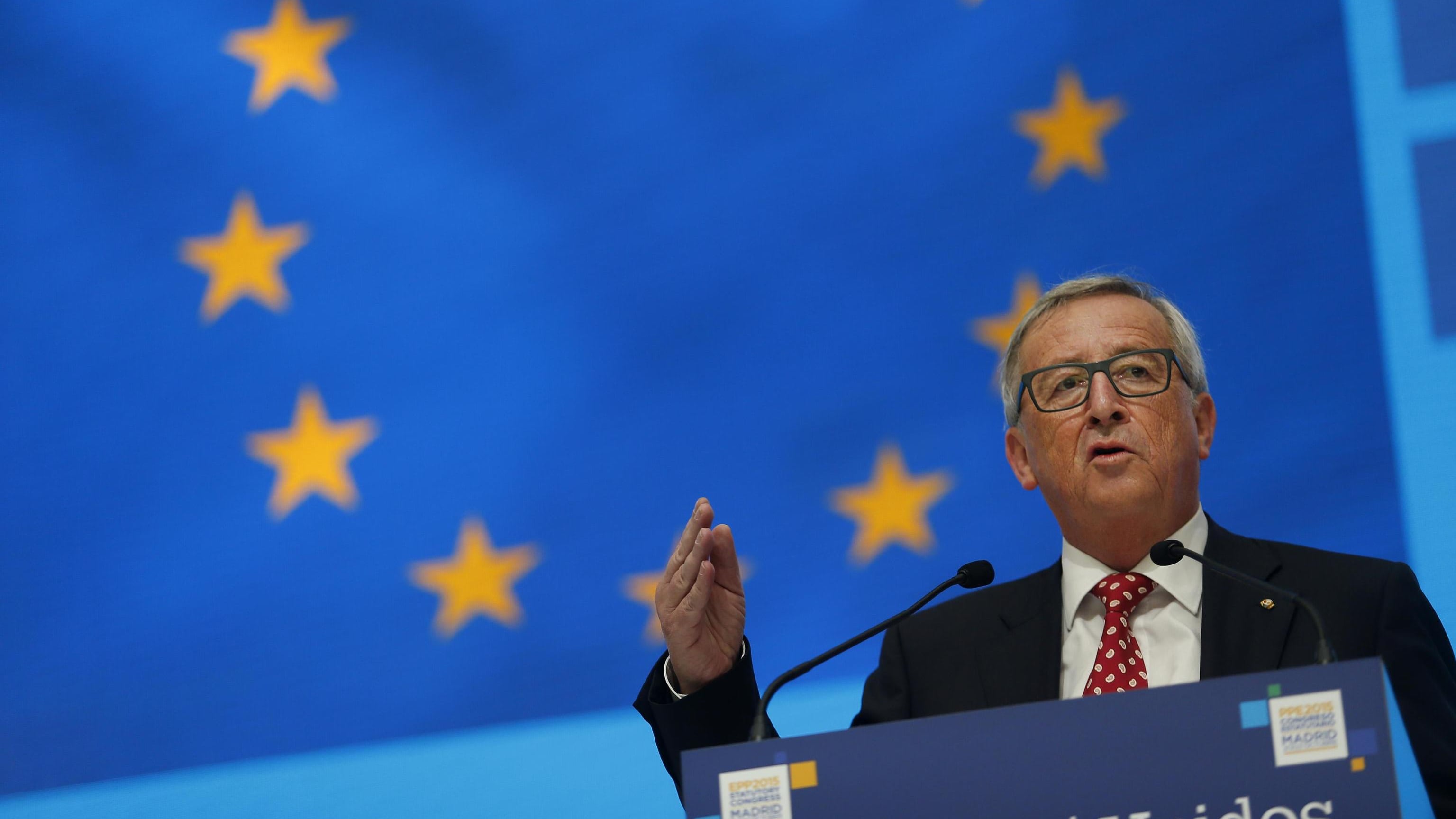 Lo schiaffo dell'Ue a Renzi: "Italia sotto osservazione"