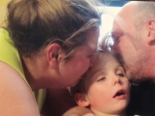 "Questo è nostro figlio pochi minuti prima che la meningite se lo portasse via"
