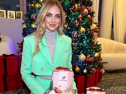 Il Pandoro va di traverso. Maxi multa alla Ferragni