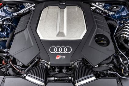 Audi RS6 Performance 2023: guarda la gallery del primo contatto 13