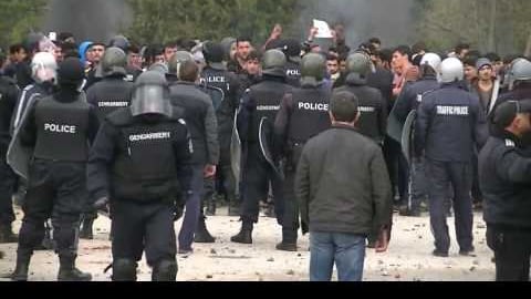 Pugno duro della Bulgaria: "Subito rimpatri per i migranti violenti"
