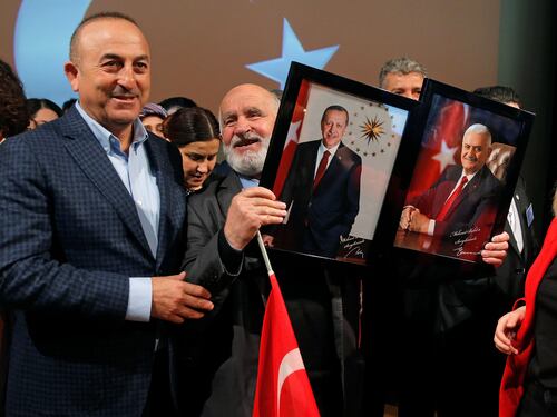 Turchia sul voto olandese: "Presto guerre di religione in Europa"