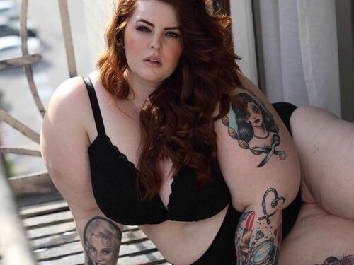 Tess, modella "plus size" contro i canoni di bellezza