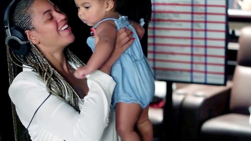 Beyoncè, bellissima nel backstage 4