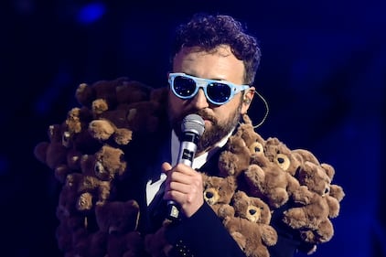 Sanremo 2024: ecco il look della prima serata del Festival di Dargen D'Amico 5
