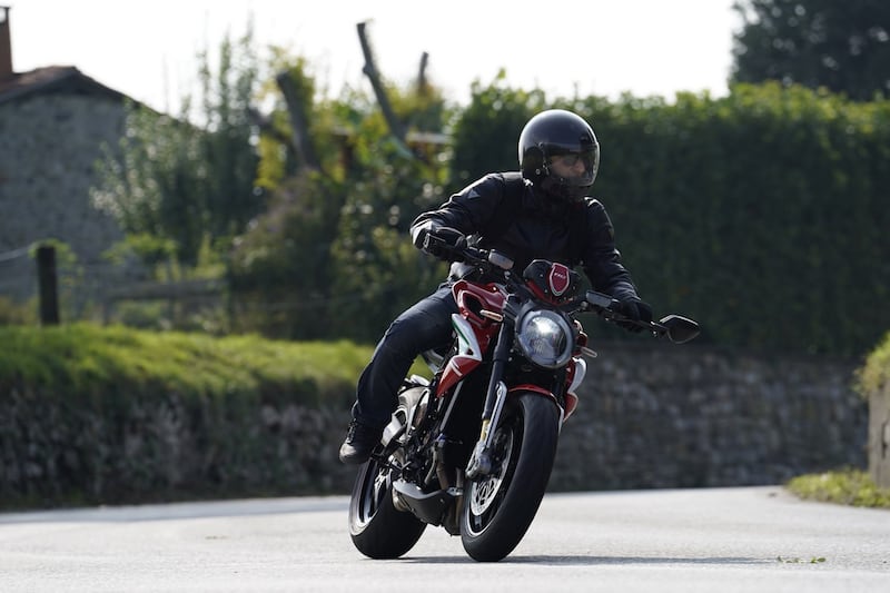 Emozioni a Schiranna con MV Augusta, guarda le foto del test drive 20