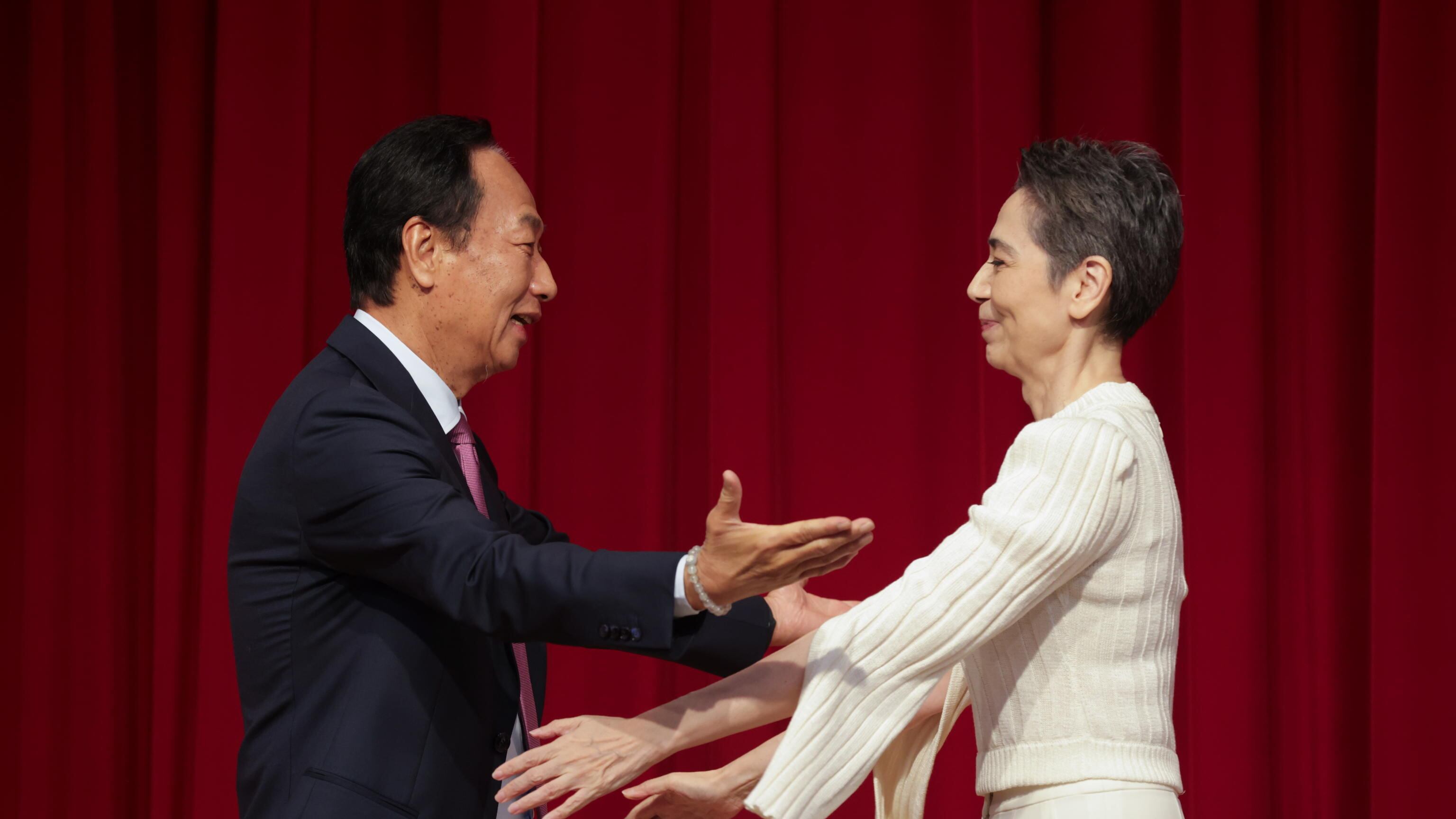 Dalla serie tv alle elezioni a Taiwan: la star di Netflix strizza l'occhio a Xi
