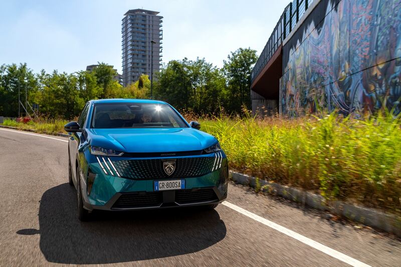 Nuova Peugeot 3008, guarda tutte le foto 11