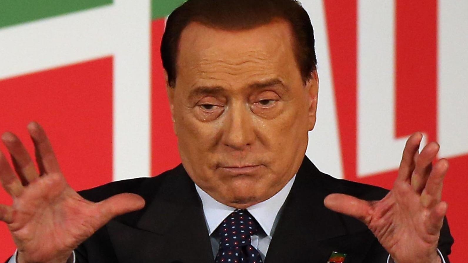 Berlusconi amaro: «Quando declassavano il mio governo succedeva il terremoto»