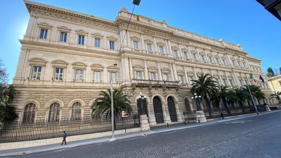 Pnrr, nel secondo semestre 2024 dimezzate le segnalazioni sospette