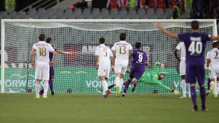 La Viola ferma al palo Poi il Milan si sveglia e Bacca sfiora il colpo