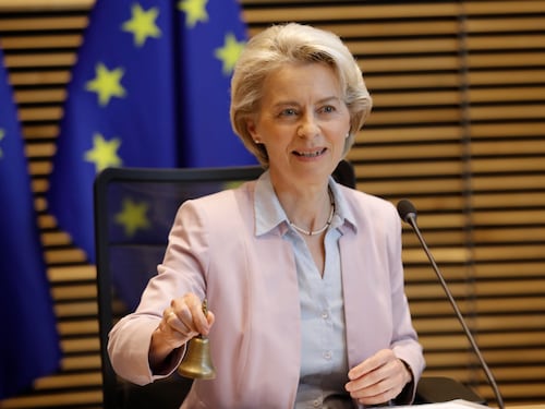 La Ue respinge von der Leyen: nessuna decisione sul gas