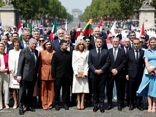A Parigi sfila la difesa europea. "Intesa sui Samp-t all'Ucraina"