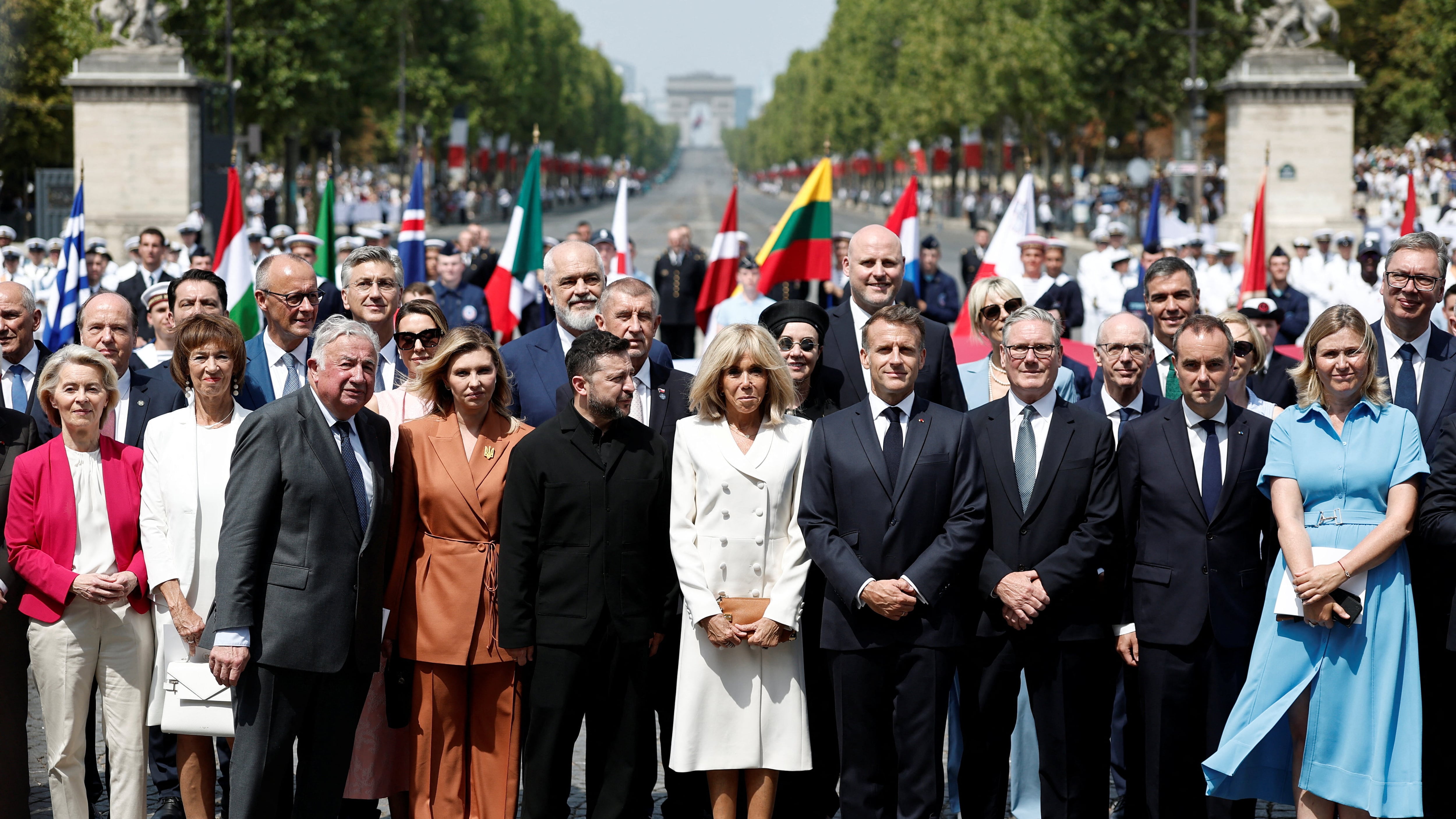 A Parigi sfila la difesa europea. "Intesa sui Samp-t all'Ucraina"