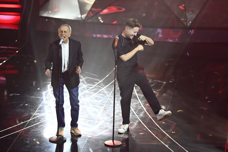 Sanremo 2024: ecco il look della quarta serata del Festival di Alfa 9