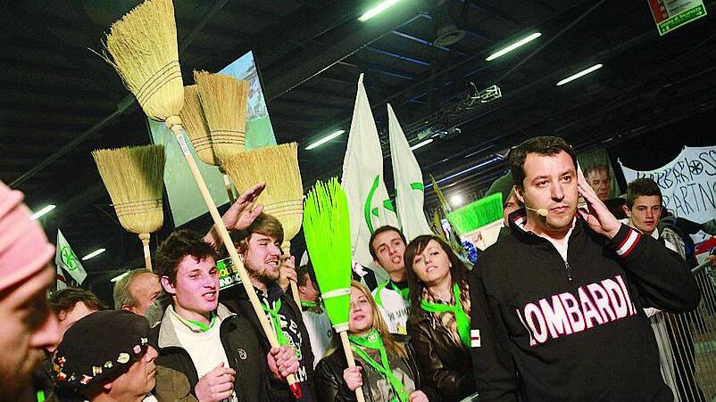 Salvini: «Assumiamo mille forestali»