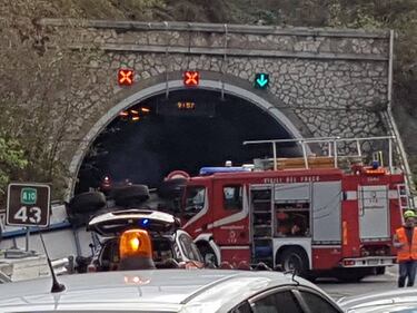Tragedia sulla A10: tir travolge un cantiere 4