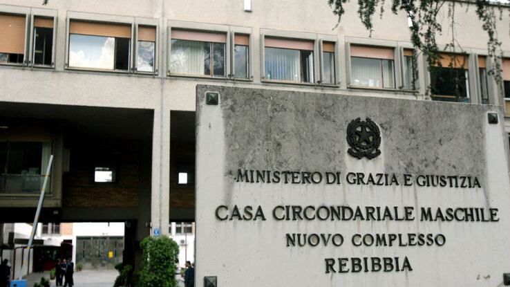Catturato uno dei due uomini evasi ieri dal carcere di Rebibbia