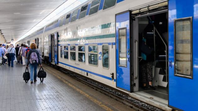 Modena, straniera pesta controllore e aggredisce militari intervenuti