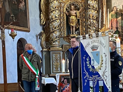Il paesino italiano dice messa per l'amato principe Filippo